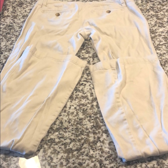 American eagle khaki pants - Picture 3 of 5